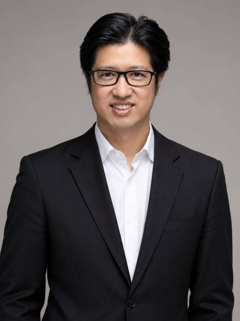 張羿文